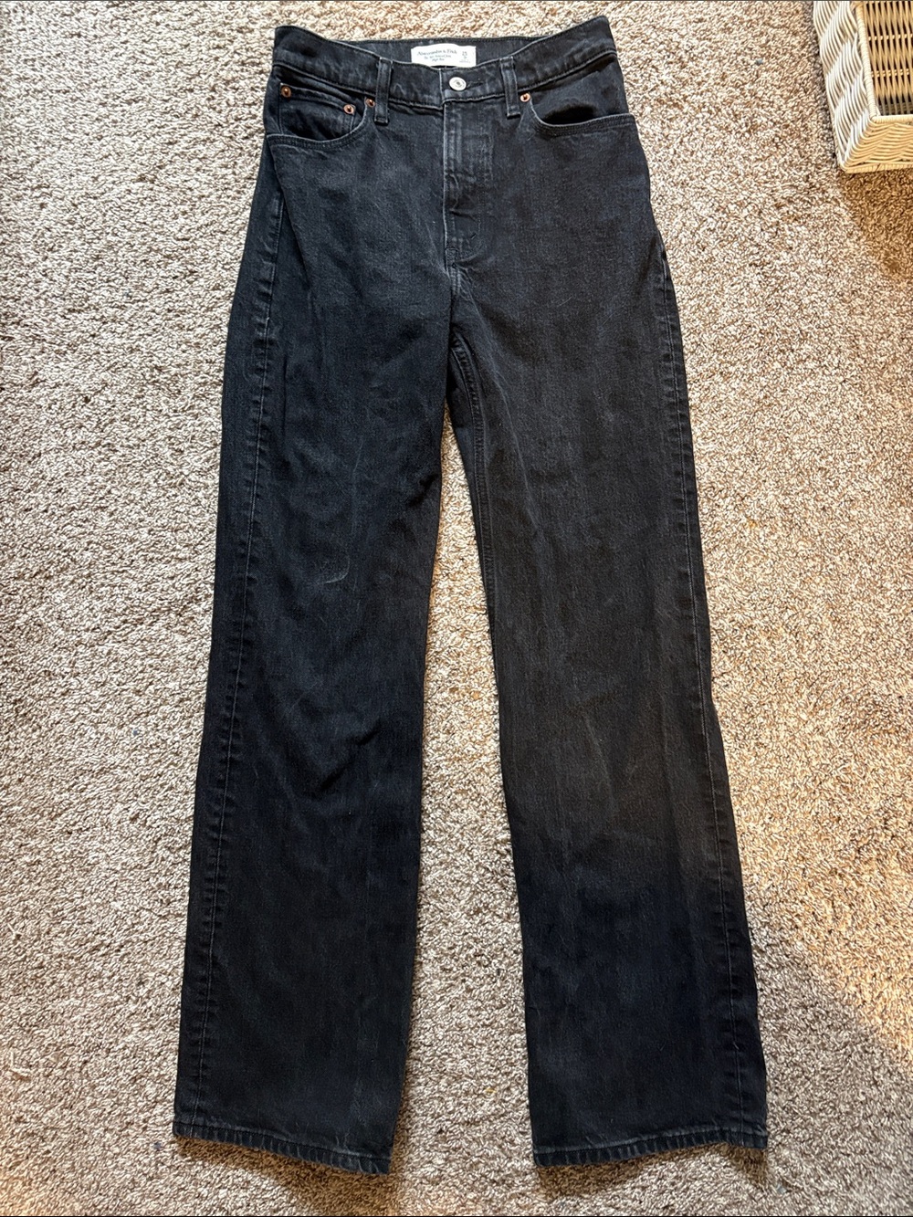 Abercrombie & Fitch Black Straight-Leg Women's Jeans